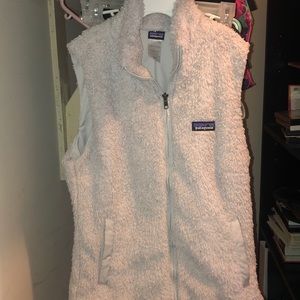 Patagonia vest!!